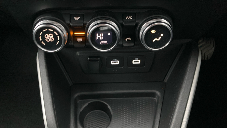 Dacia Duster 1.0 TCe 90 Prestige 5dr Petrol Estate